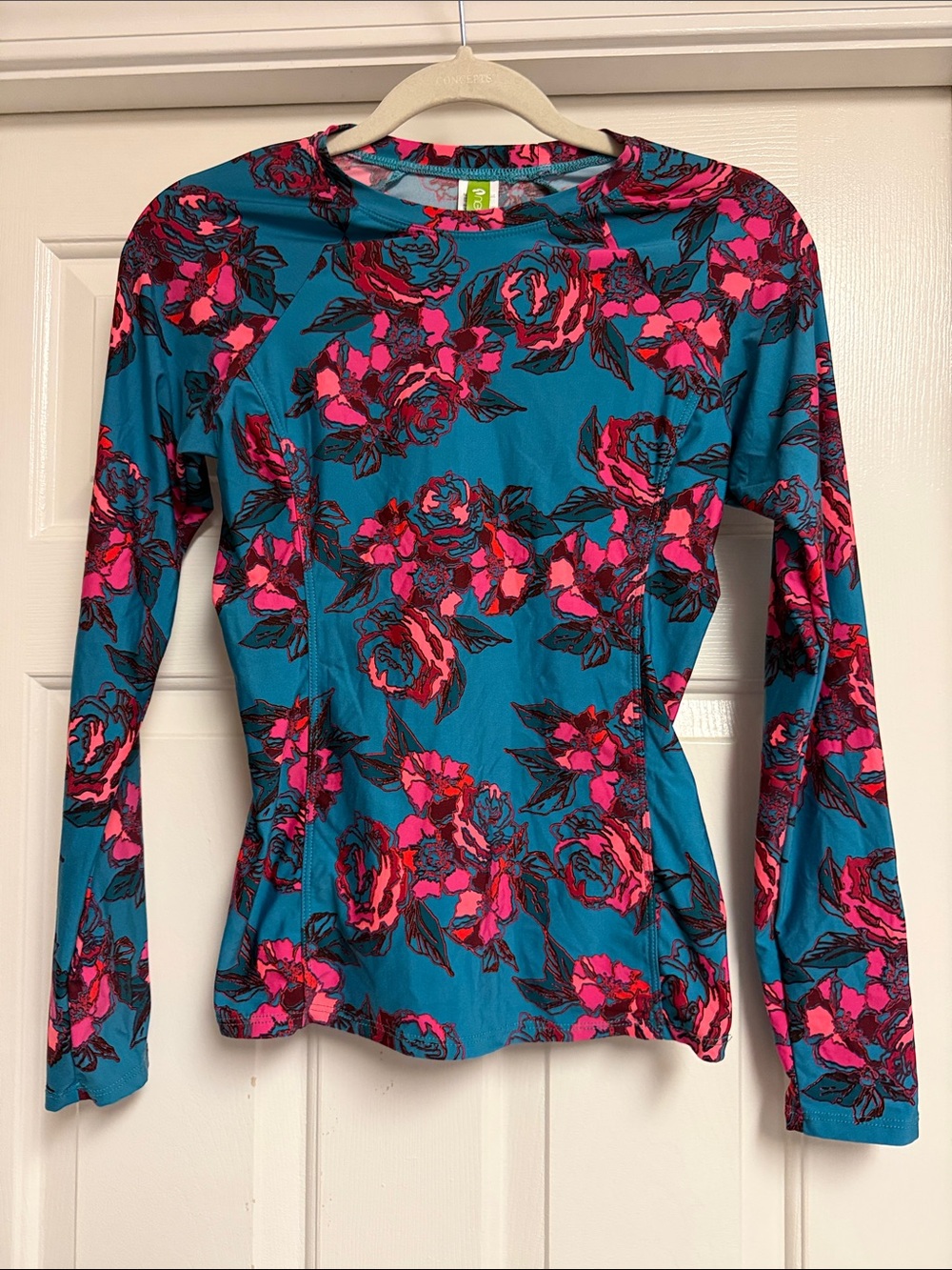 EUC Women’s next LS Floral Swim Shirt, size S